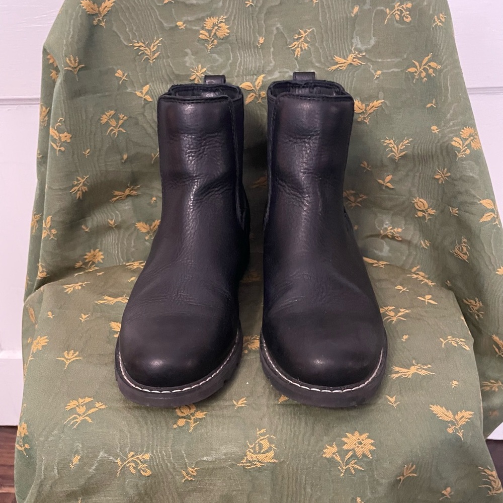 Ariat Wexford Leather Ankle Boot - Picture 2 of 6